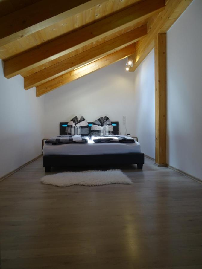 Ferienwohnung Anastasia Инцелль Экстерьер фото